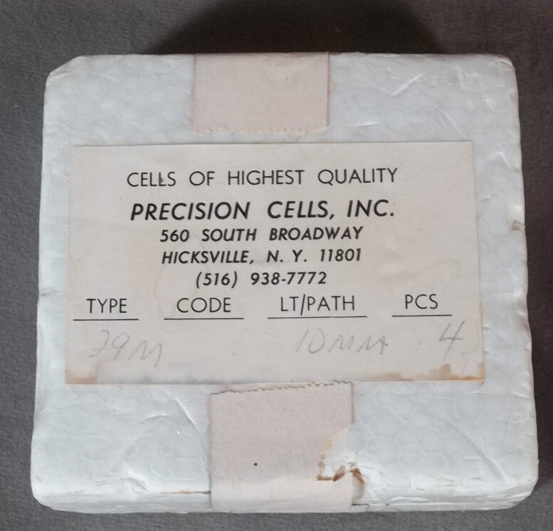 Precision Cells Inc. Rectangular Spectrophotometer Cell Type 29M LT/PATH 10mm