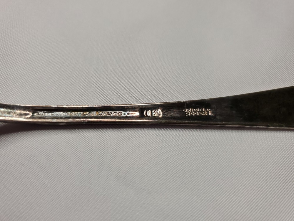 Rogers Silverplate Slotted Serving Appetizers Small Spoon 7.63" Long