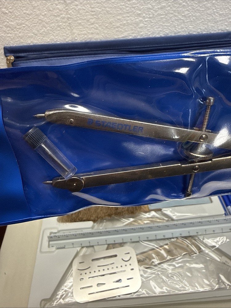 STAEDTLER MARS Drafting Set Engineering Tool Kit Math Compass Kit Carrying Case