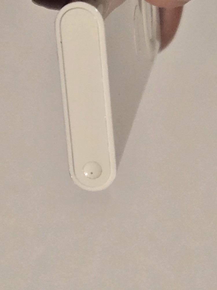 GENUINE APPLE TV REMOTE MODEL A1156 UNTESTED