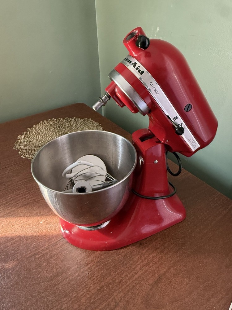 KitchenAid Artisan Stand Mixer 5qt