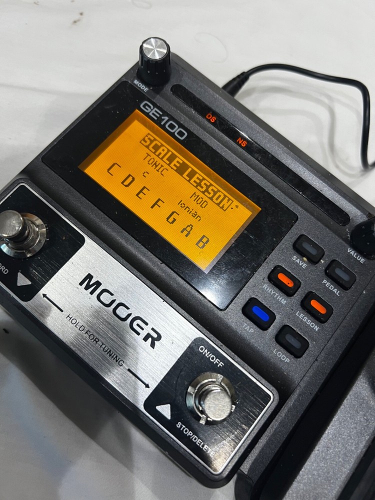 MOOER GE100 Guitar Multi-effects Processor Effect Pedal + Loop Recording-R2