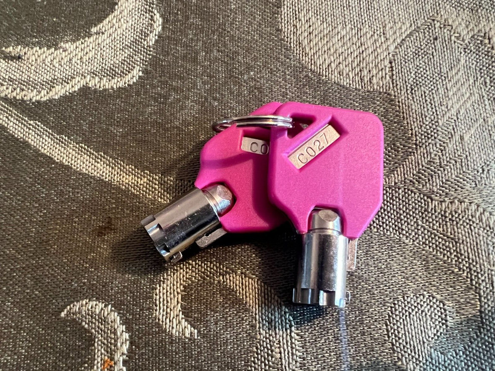 Craftsman Tool Box ORIGINAL Cylindrical Replacement Keys #C027 - Two Keys!