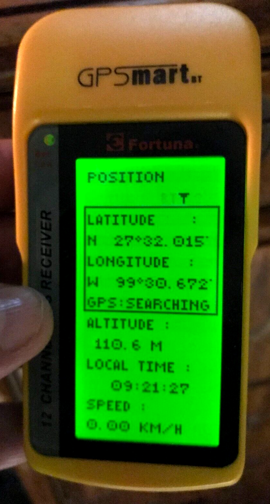Fortuna GPSmart Handheld GPS Receiver .