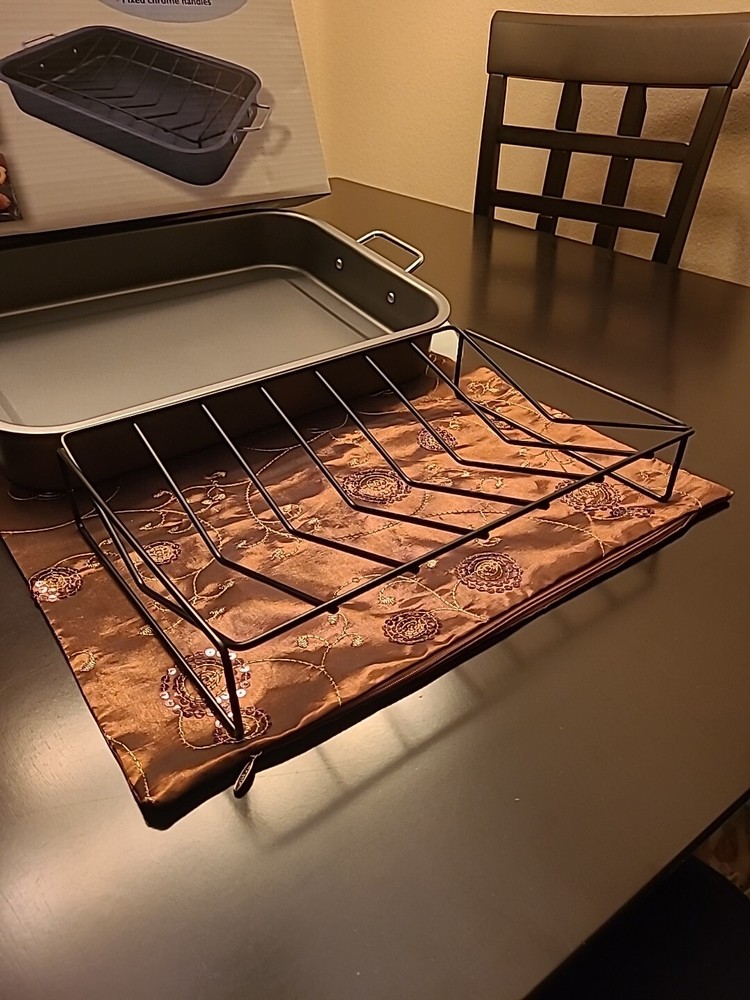 KITCHENWORTHY Kitchen Roasting Pan With V-Rack (NEW) #86