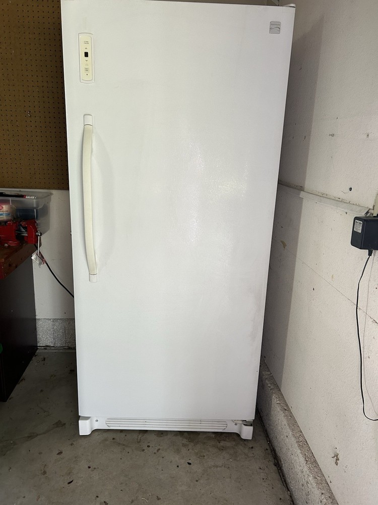 Kemore Freezer