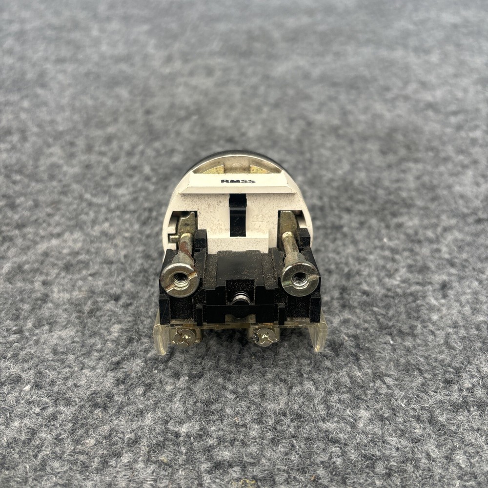 Allen Bradley 800T-J50 Selector Switch With Key Used