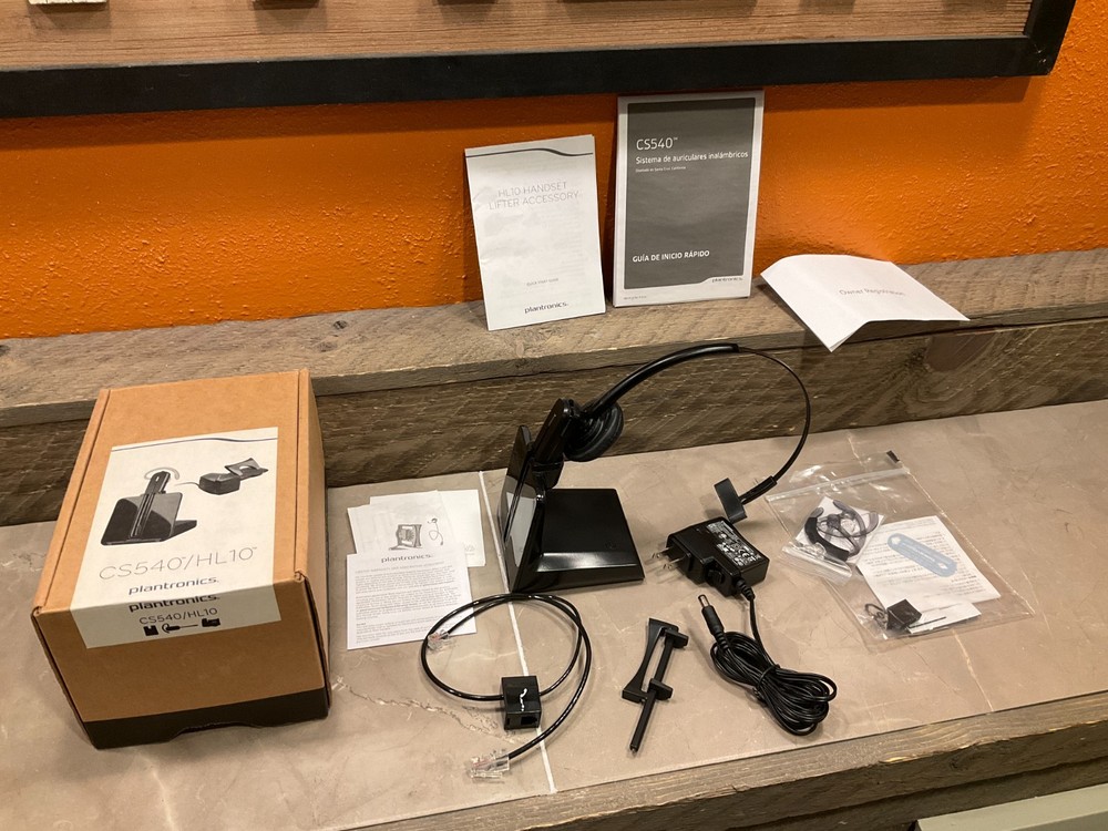 Plantronics CS540 Wireless Telephone Headset System