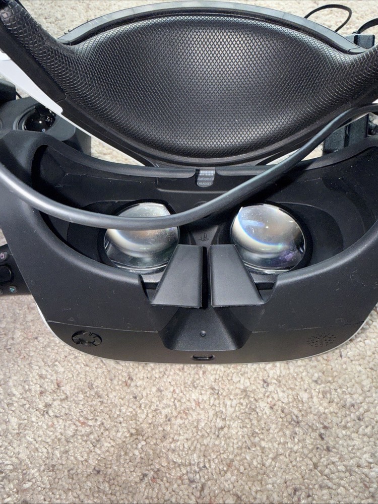 Sony PS4 PS5 VR Headset Bundle V2 CUH-ZVR2 2 Move Controllers Camera Untested