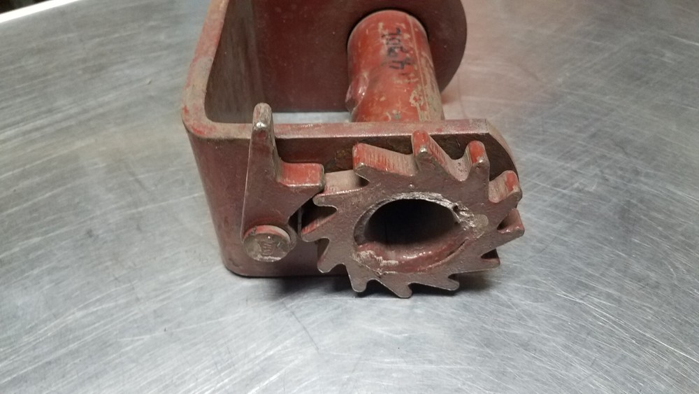 WELD ON WINCH FOR TIMBER TRAILER