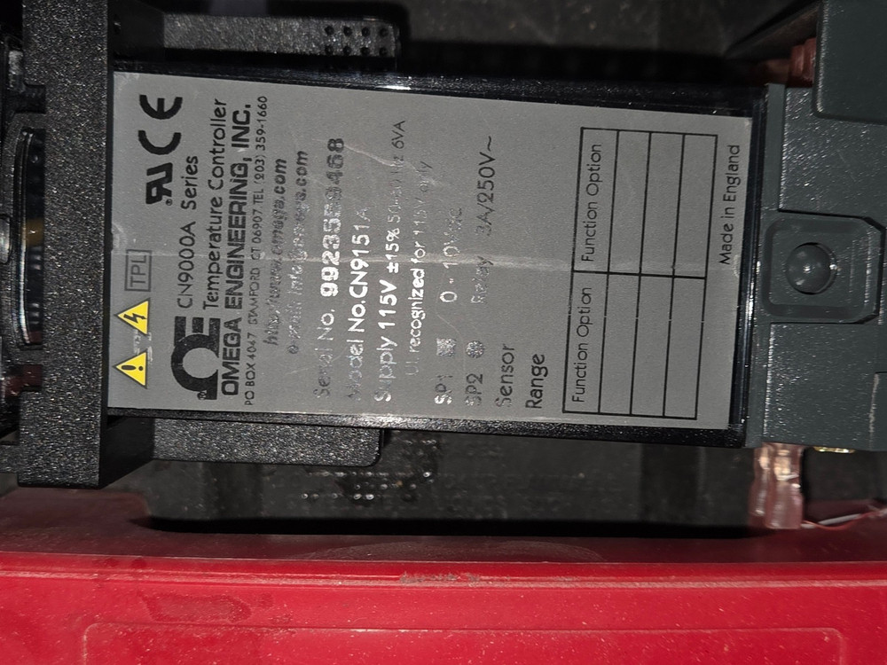 Omega CN9000A Series Model CN9151A Temperature Controller with Power Socket