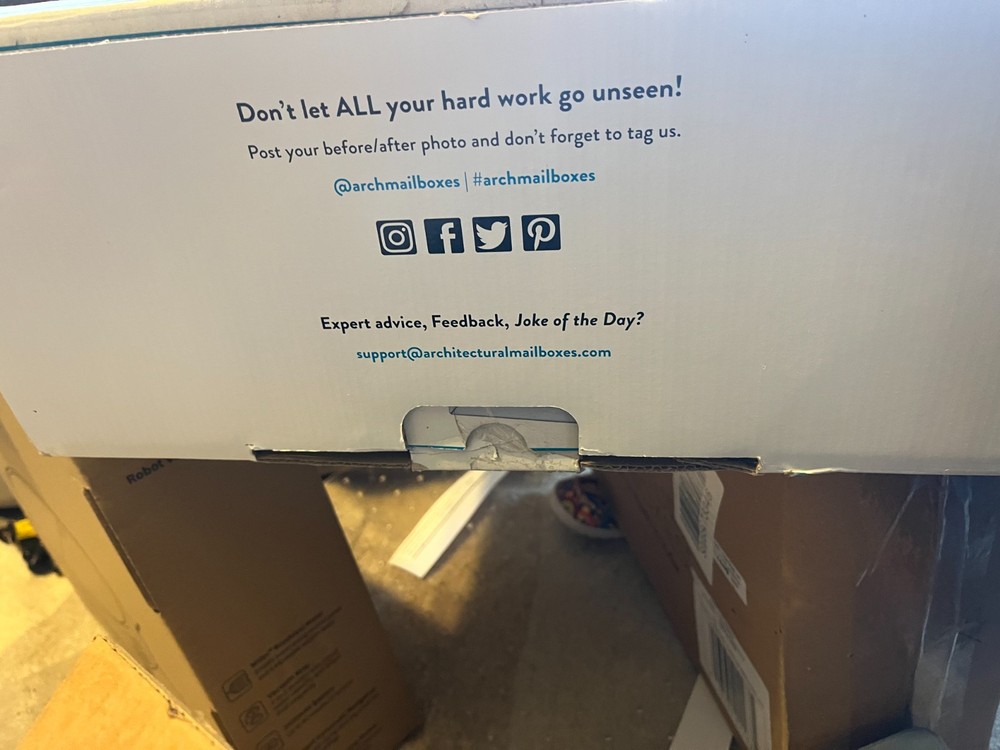 Architectural Mailboxes 2417PS-10 MAYA Wall Mounted Locking Mailbox - Stainless