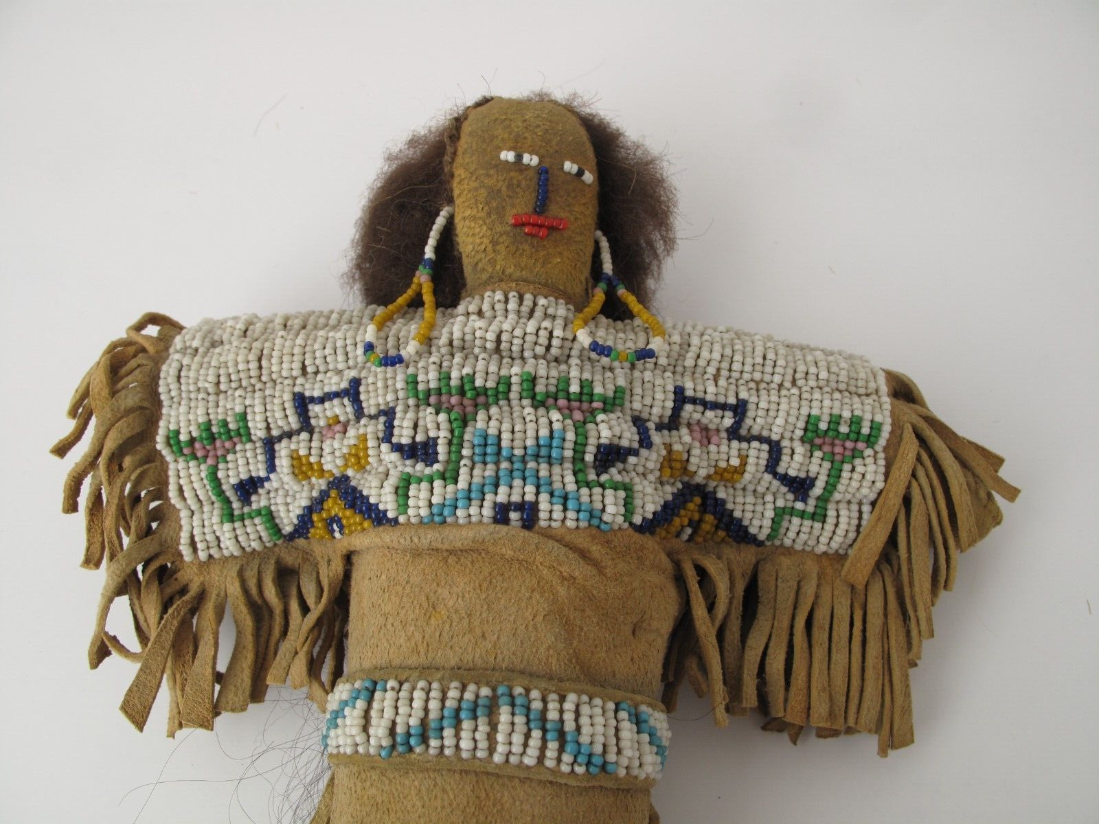 Antique Native American Sioux Indian Beaded Leather Doll c. 1920 or Earlier