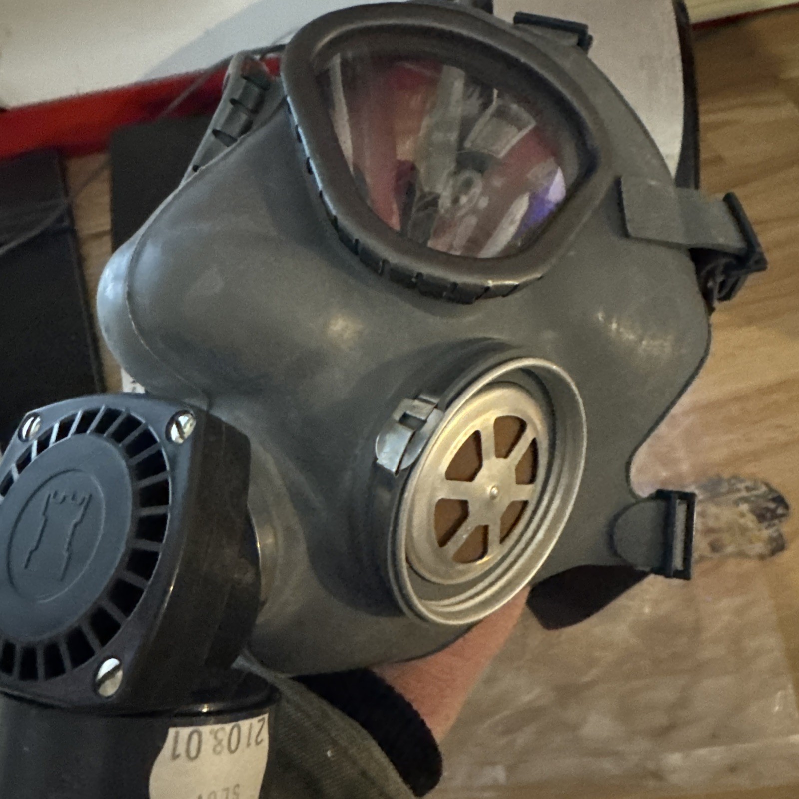 Finland Gas Mask New/Old Stock Clear Insert NATO 40mm Filter NBC Nuke Army Surpl