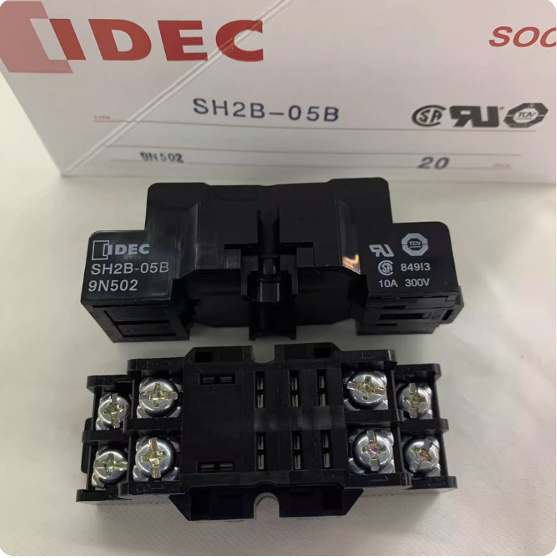 1PC NEW IDEC Relay base SH2B-05B #LL