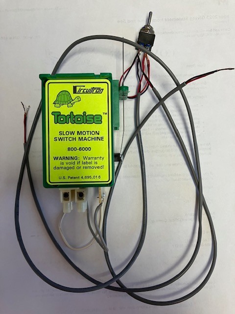 Circuitron - Tortoise Slow Motion Switch Machine 8006000 Prewired w/ DPDT Switch