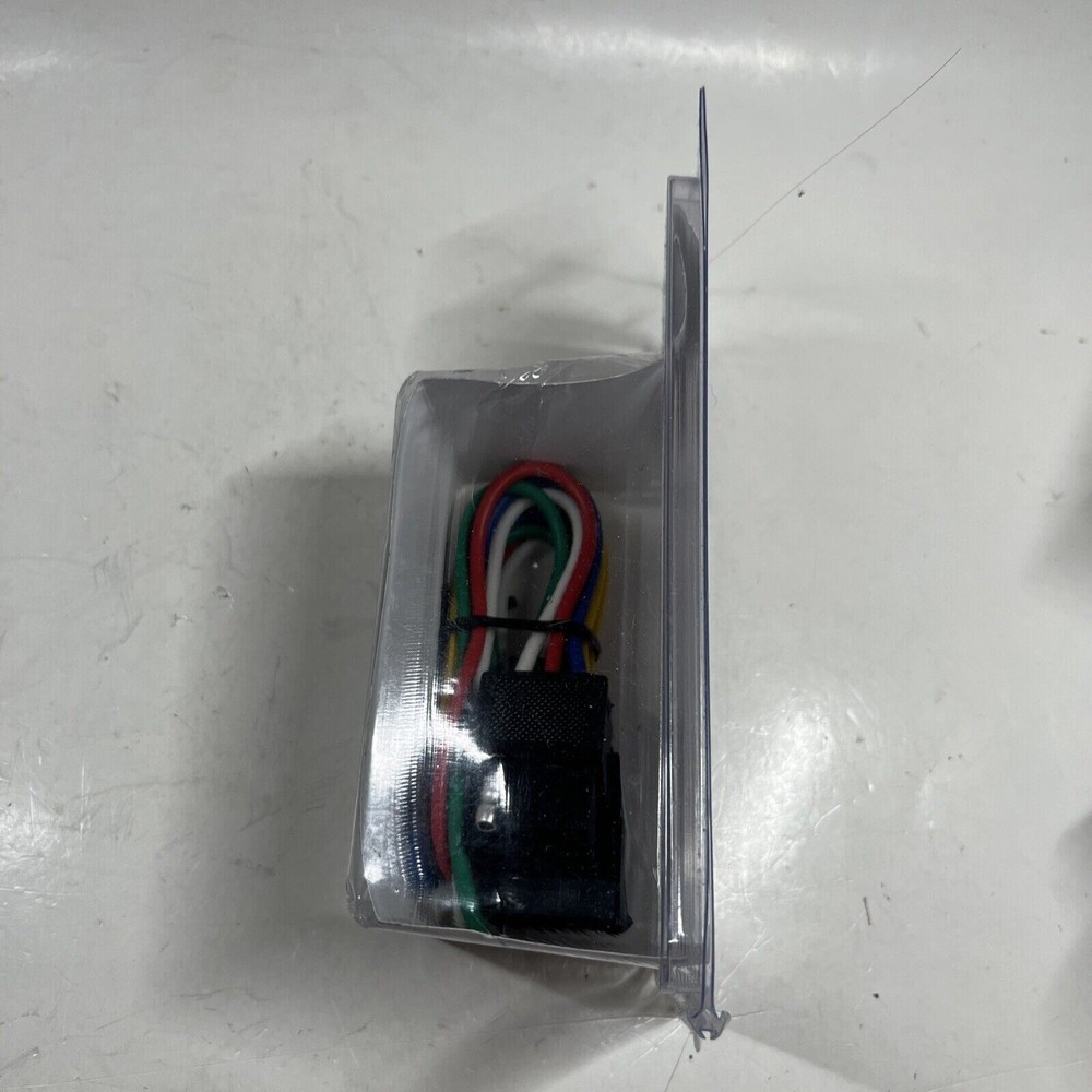 CURT 58034 6-Way Square Connector Plug & Socket with 12" Wires (Packaged)