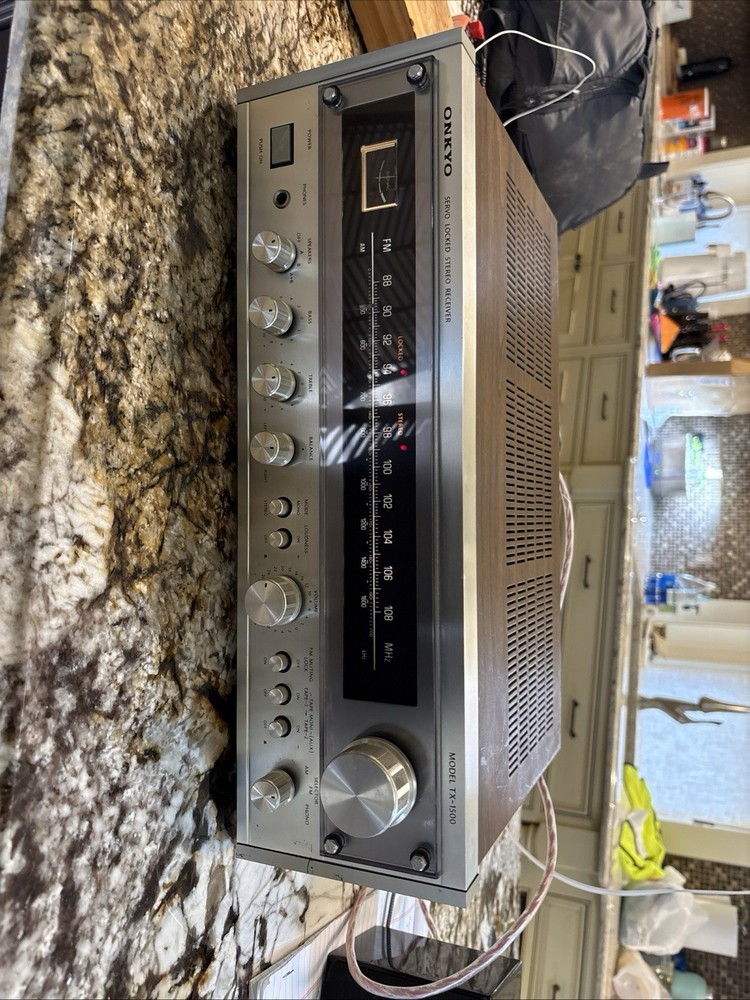 ONKYO. TX-1500 Stereo Receiver