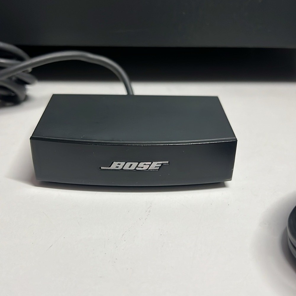 BOSE CineMate digital home theater speaker system
