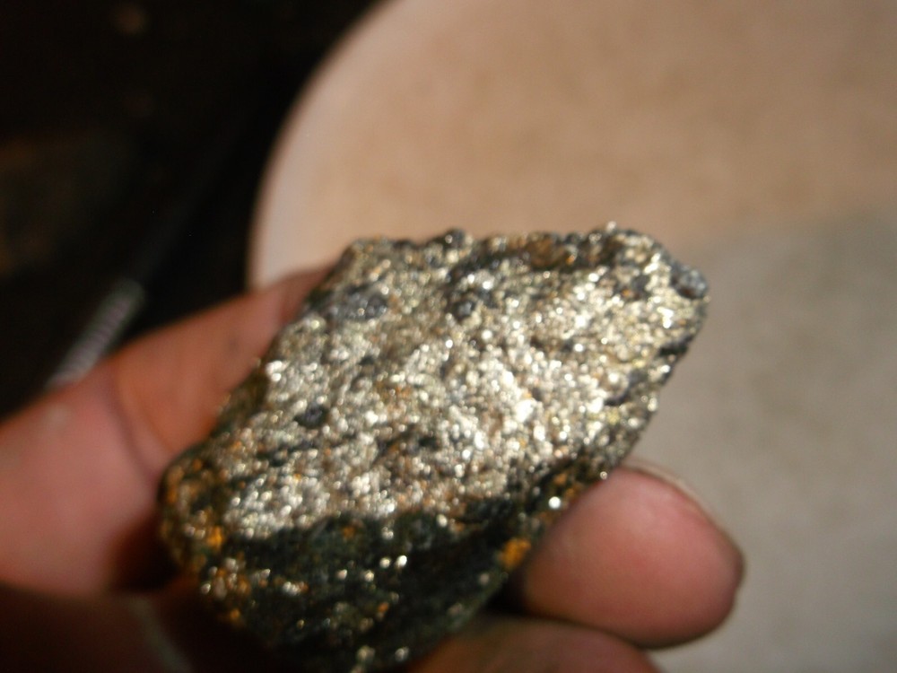 Gold, silver, copper, 62 grams samples ,ore high grade .