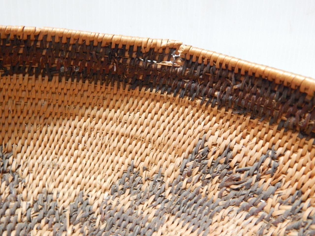 ANTIQUE HISTORIC 19th C. LARGE WASHOE CALIFORNIA INDIAN BASKET STORAGE BOWL b