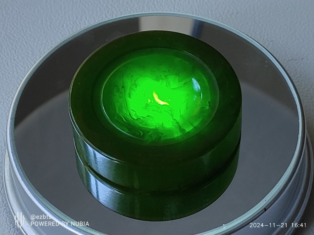 Bakelite Backgammon Chip Disc Green Yellow swirl 1.72" Replacement Catalin 1 pc