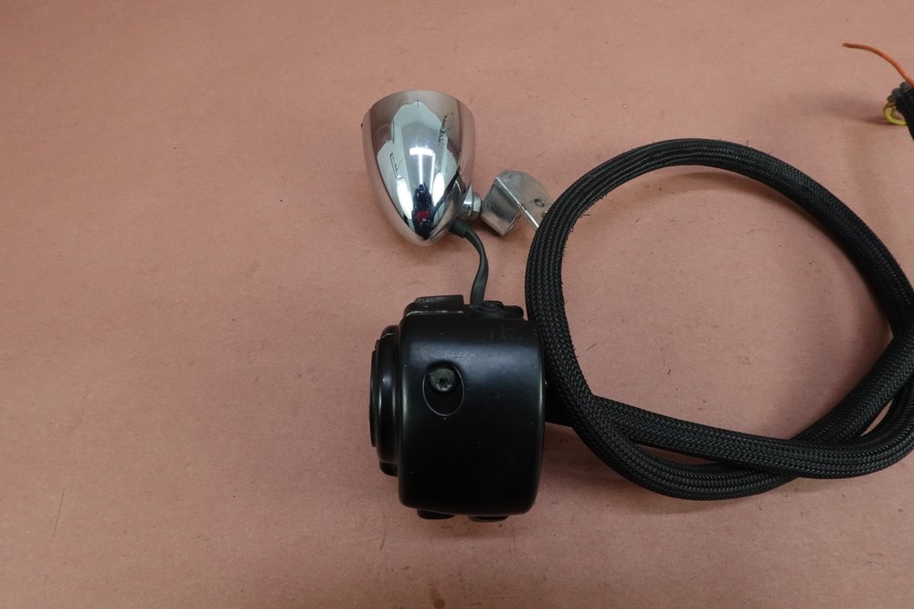 2009-2017 Harley Davidson Dyna Fat Bob FXDF Left Control Switch & Turn Signal