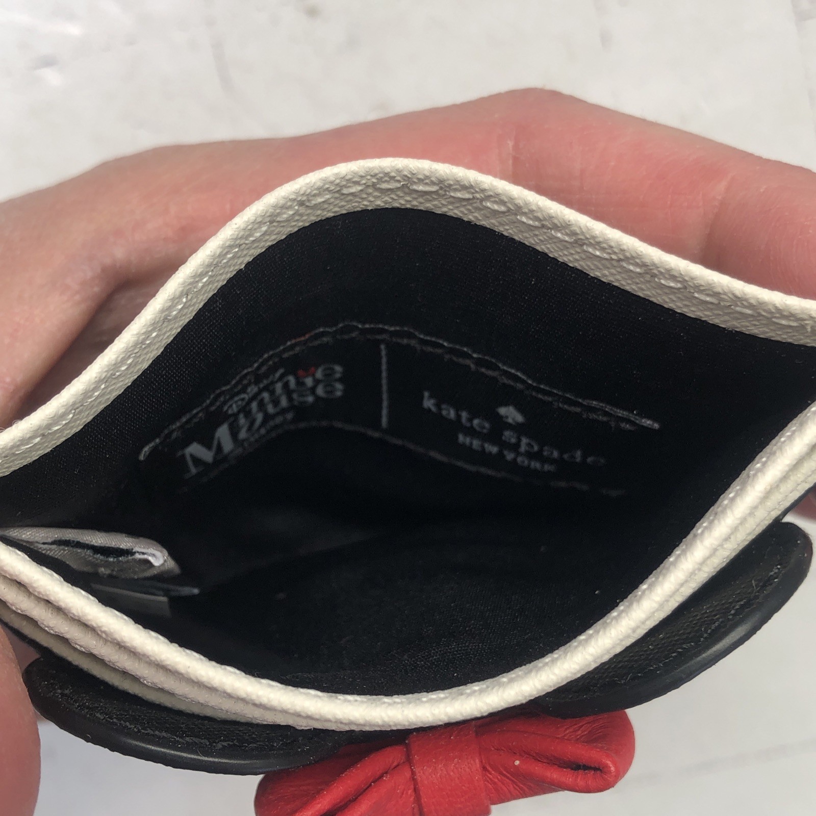 Kate Spade Disney Minnie Mouse Pocket Card Case Pouch Holder Wallet BARELY USED