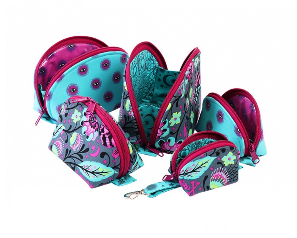 Clam Up Zippered Pouches Pattern 5 sizes By Annie