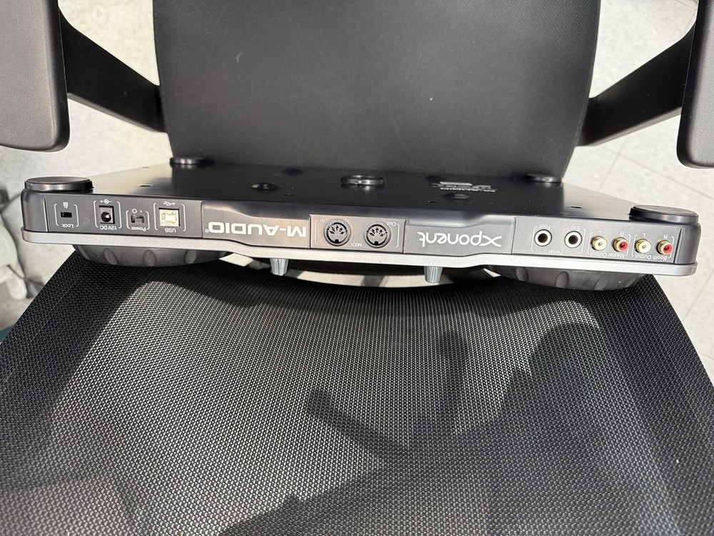 M-AUDIO TORQ XPONENT Advanced DJ Performance/Production System No Adapter