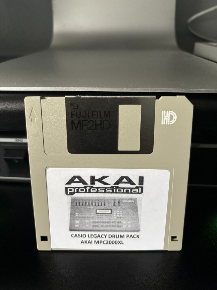 AKAI MPC 2000XL "Casio Legacy” Drum pack“ (Floppy Disk)