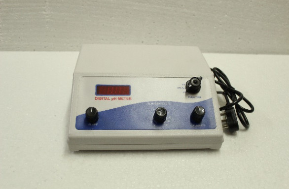 MAX Digital PH Meter Table Top Electrode Temperature Compensation LED Display