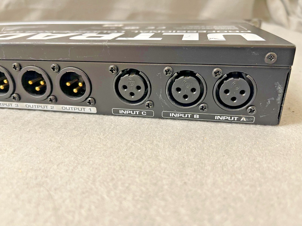 Behringer DCX2496 Ultradrive Pro Loudspeaker Management System