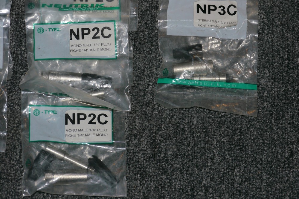 Neutrix XLR+1/4" Male+Speakon Package