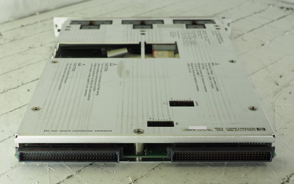 HP 75000 Series C E1472A C-Size VXI 50 Ohm RF Multiplexer Module