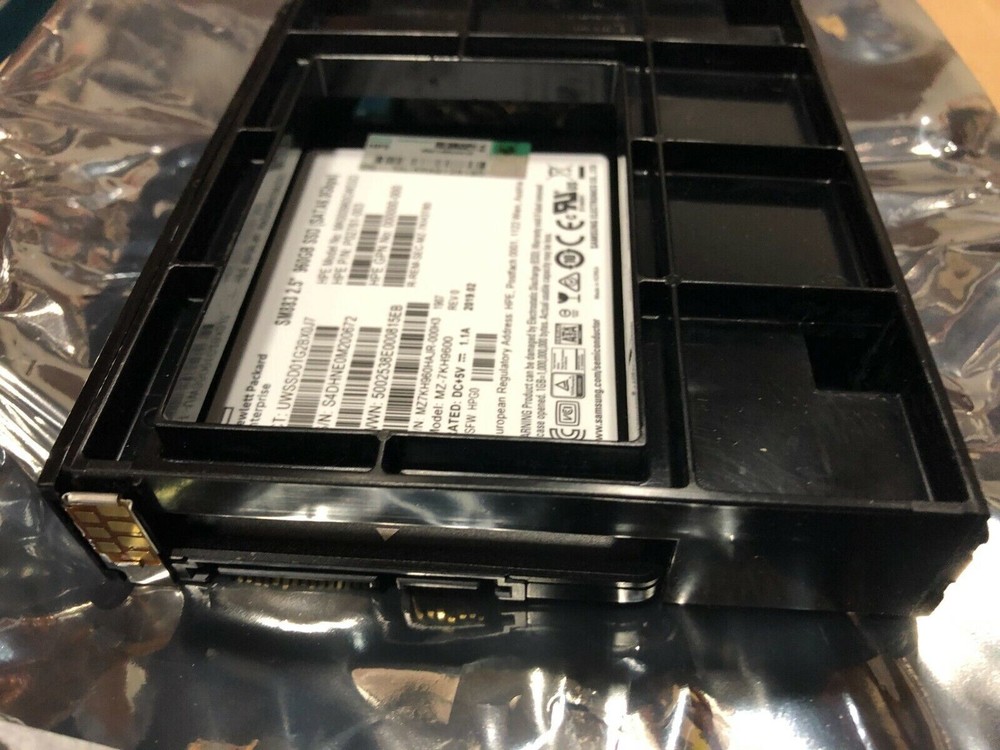HPE 2.5" 960GB Solid State Drive for Servers - New Open Box