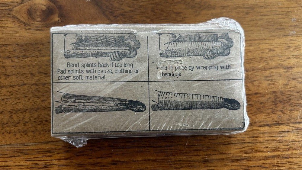 Vintage Original WWII WW2 US ARMY Medic First Aid Wire Splint Sealed