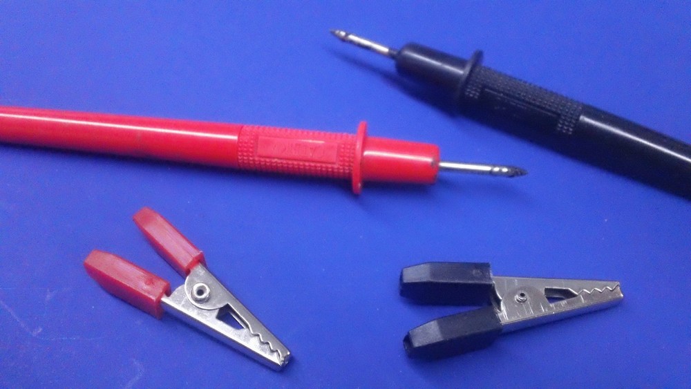 Electronics School Supply VOLTMETER test lead ALLIGATOR clips