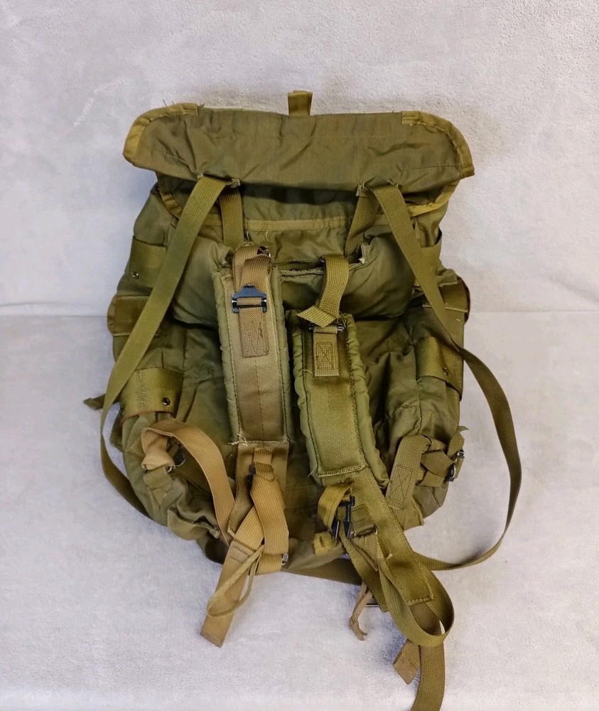 USGI Field Back Pack Combat Nylon Large LC-1 Large Green BPS No Frame