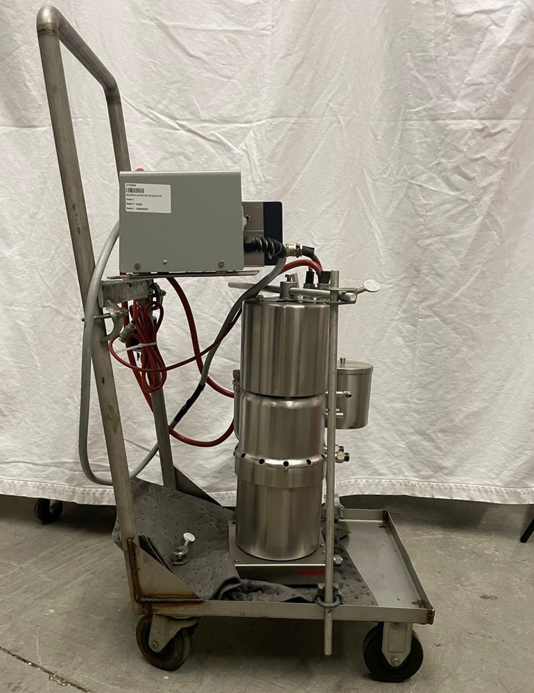Julabo C2 Refrigerated/Heated Circulating Recirculating Chiller/Bath System 240v