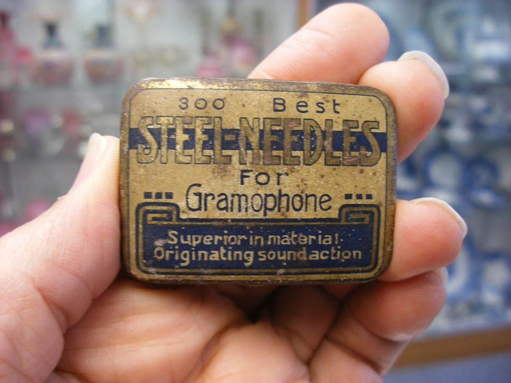 Phonograph Gramophone - Needle Tin - 300 Best Steel Needles - Empty