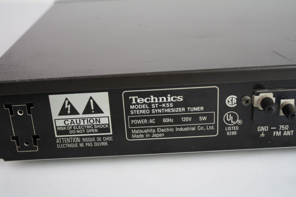 Technics Stereo Synthesizer Tuner ST-K55