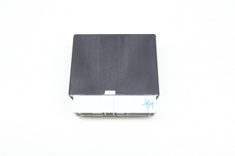 2014-2018 BMW X5 - PDC / PARK Distance Control Module 9117847