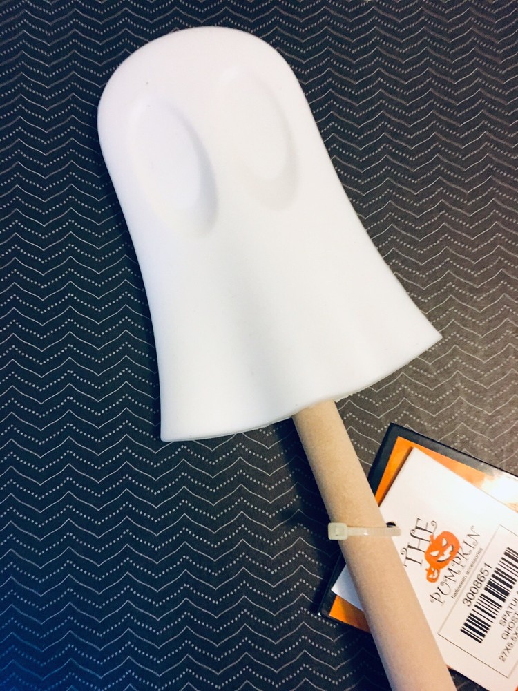 HALLOWEEN WHITE GHOST SHAPED SILICONE SPATULA HAUNTED SPOOKY