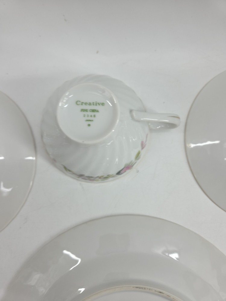 4 Piece Place Setting Island Rose Fine Translucent China Original Boxes
