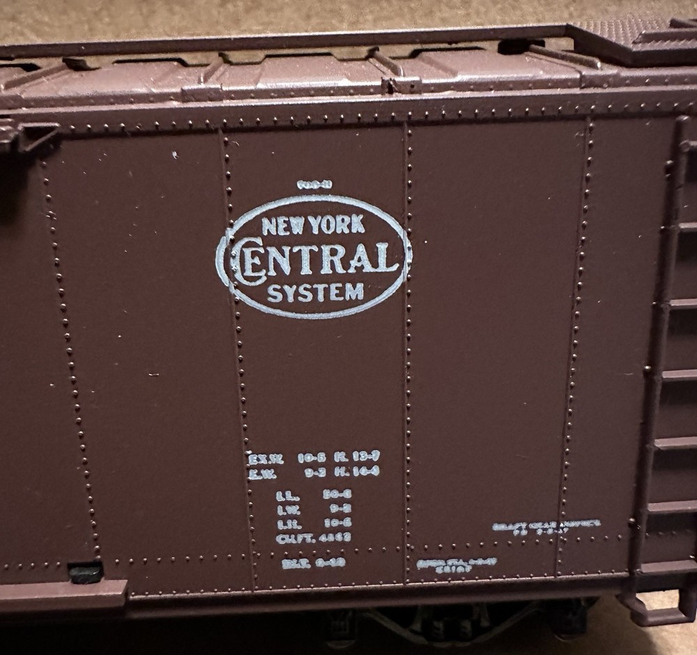 Athearn 40’ Box Car NEW YORK CENTRAL SYSTEM PLEASE READ DESCRIPTION.