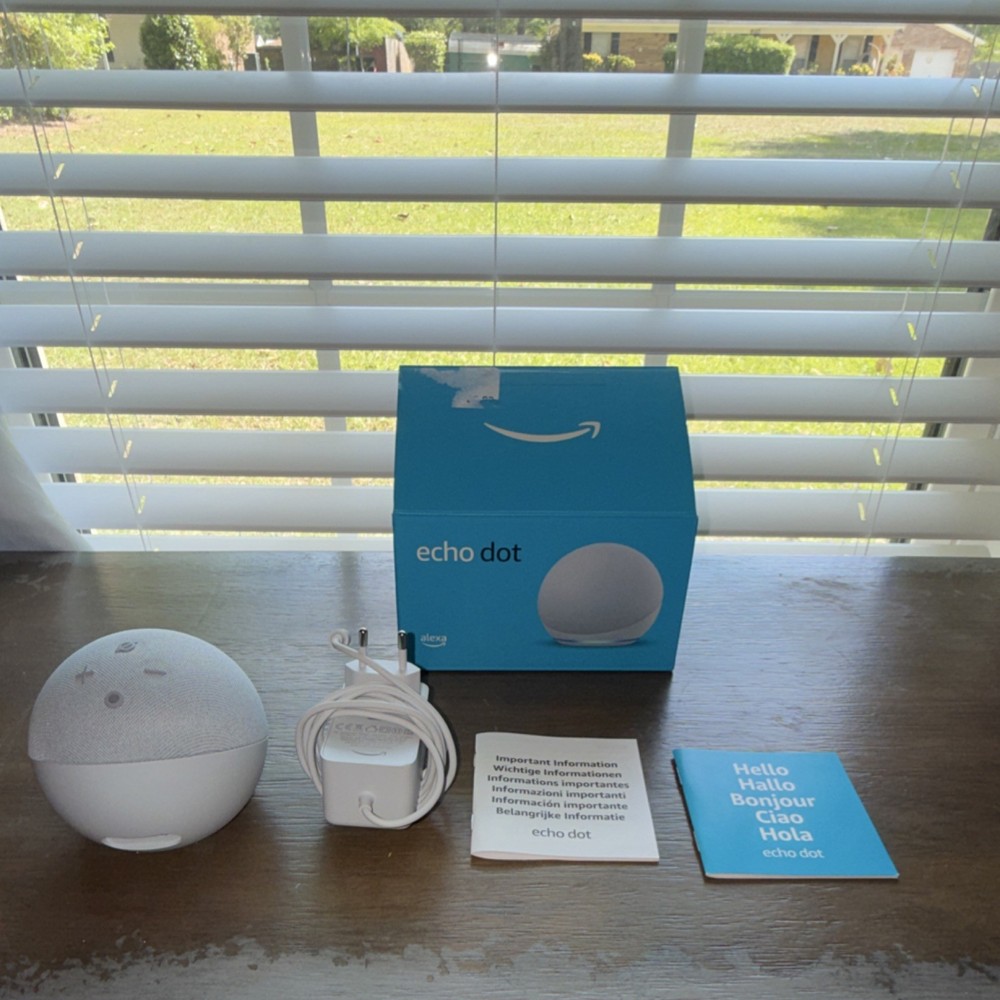 Amazon Echo Dot (4th Generation) Smart Speaker, Alexa Compatible, White