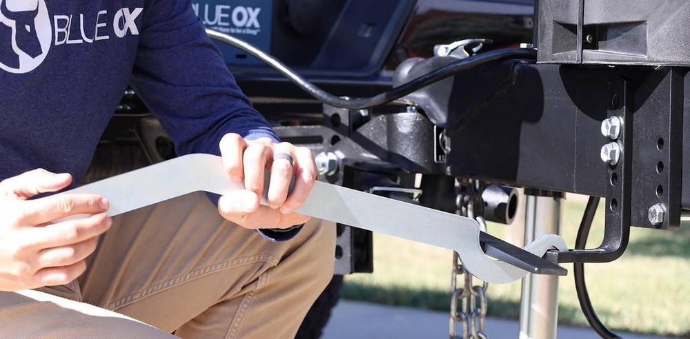 Blue Ox Trailer Weight Distribution Kit - TrackPro Hitch Accessory