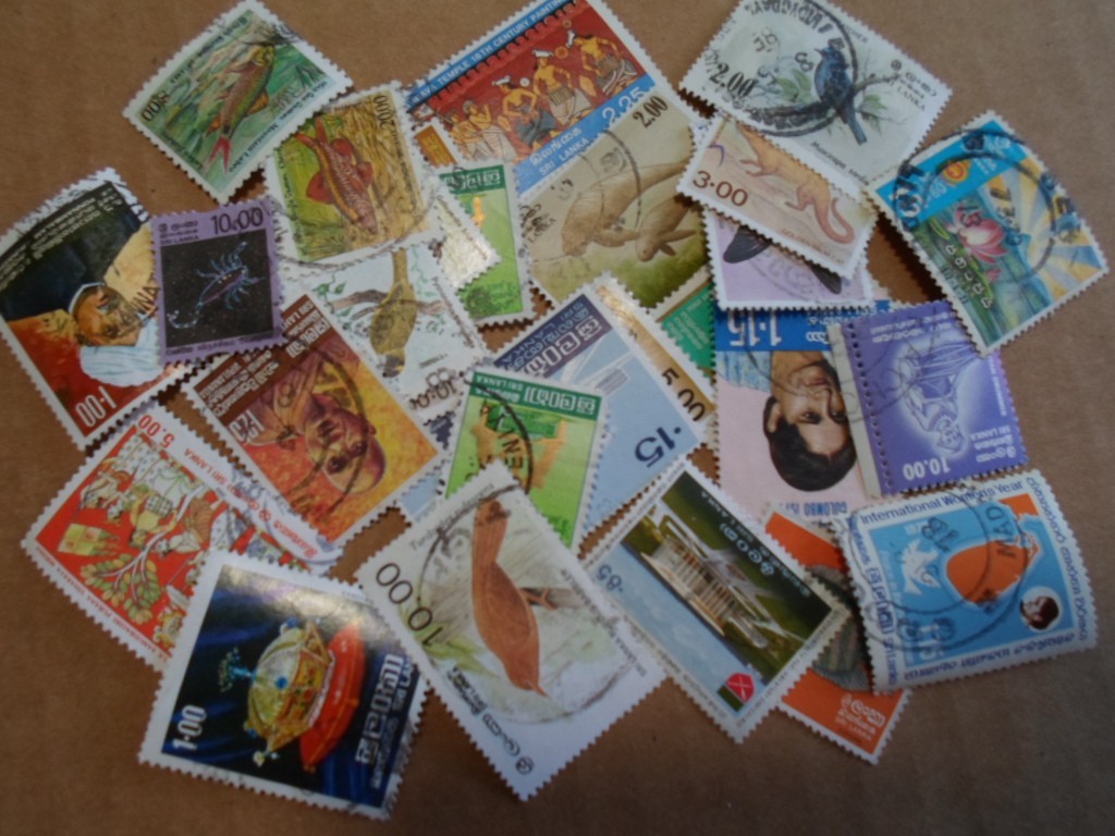 Collection lot 30 different stamps of Sri Lanka