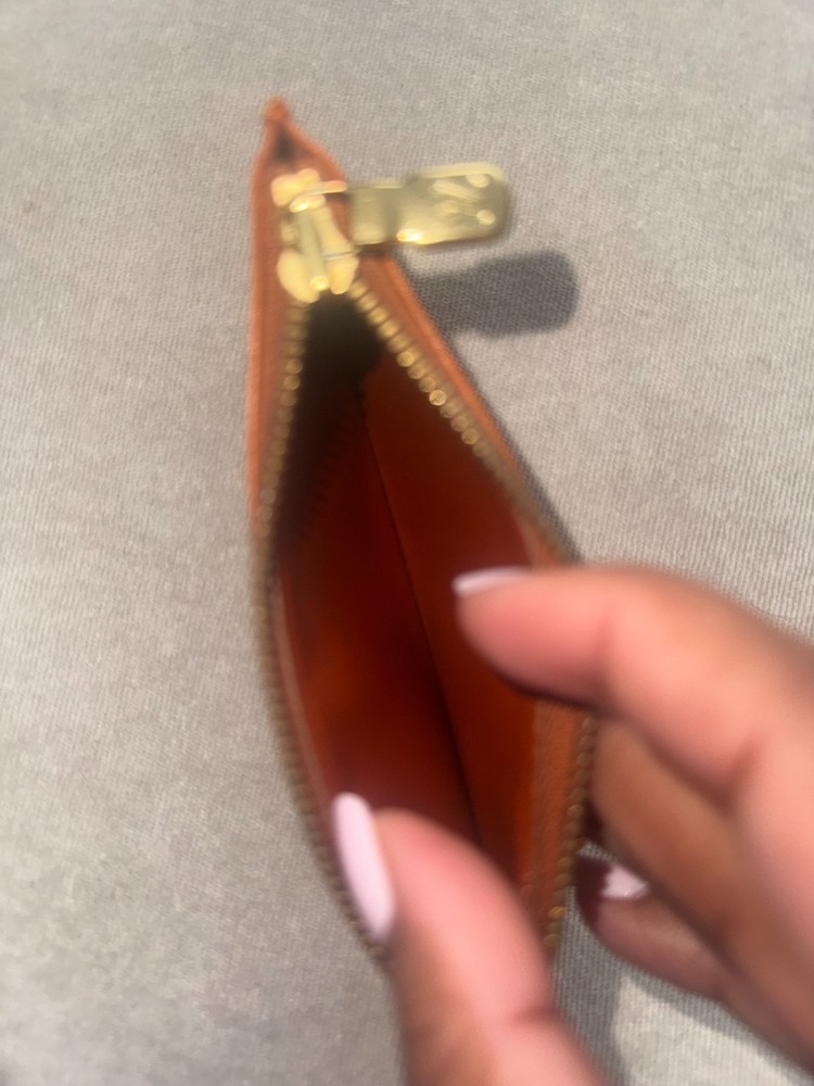 Louis Vuitton Epi Key Cles Cognac